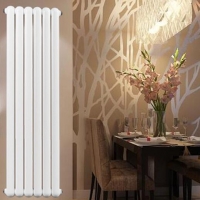 散熱器知名品牌廠家楓度貨已備好，準(zhǔn)備裝車發(fā)貨！